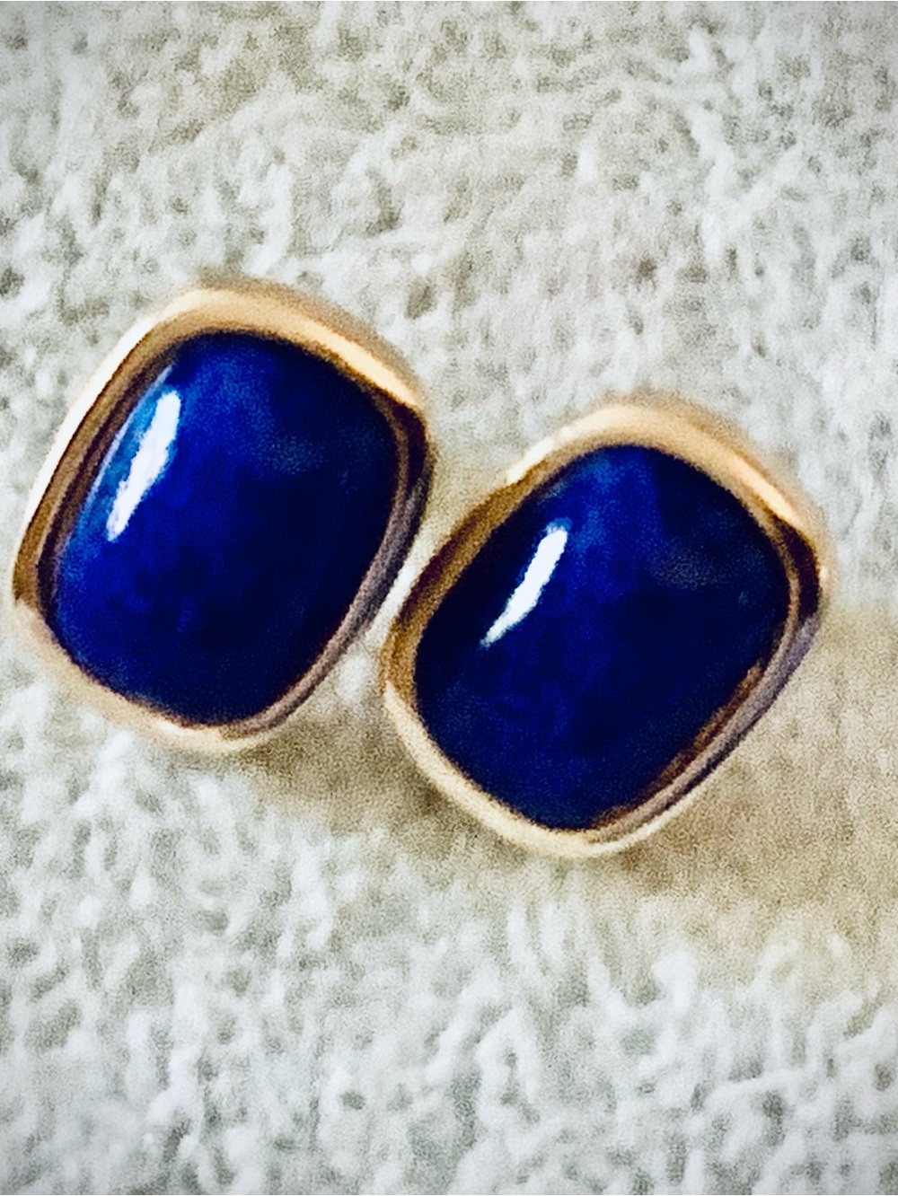 Vintage Brushed Gold Cobalt Blue Cabochon Stud EarringsDescription:Elevate
